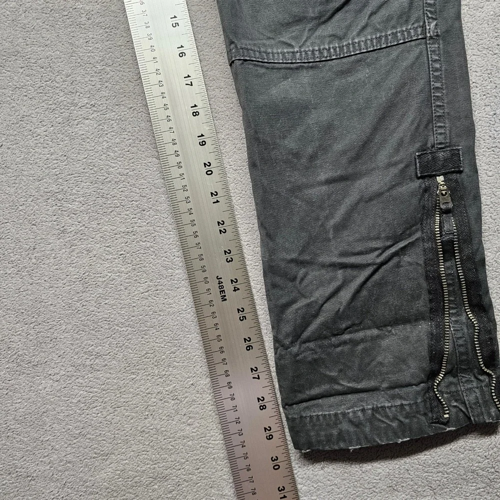 Abercrombie & Fitch Cargo Pants Mens Size 33x32 Gray Athletic Slim Fit Ankle Zip
